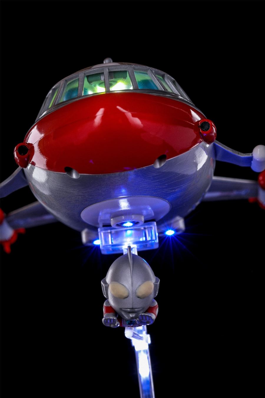 Q version of the floating Ultraman
