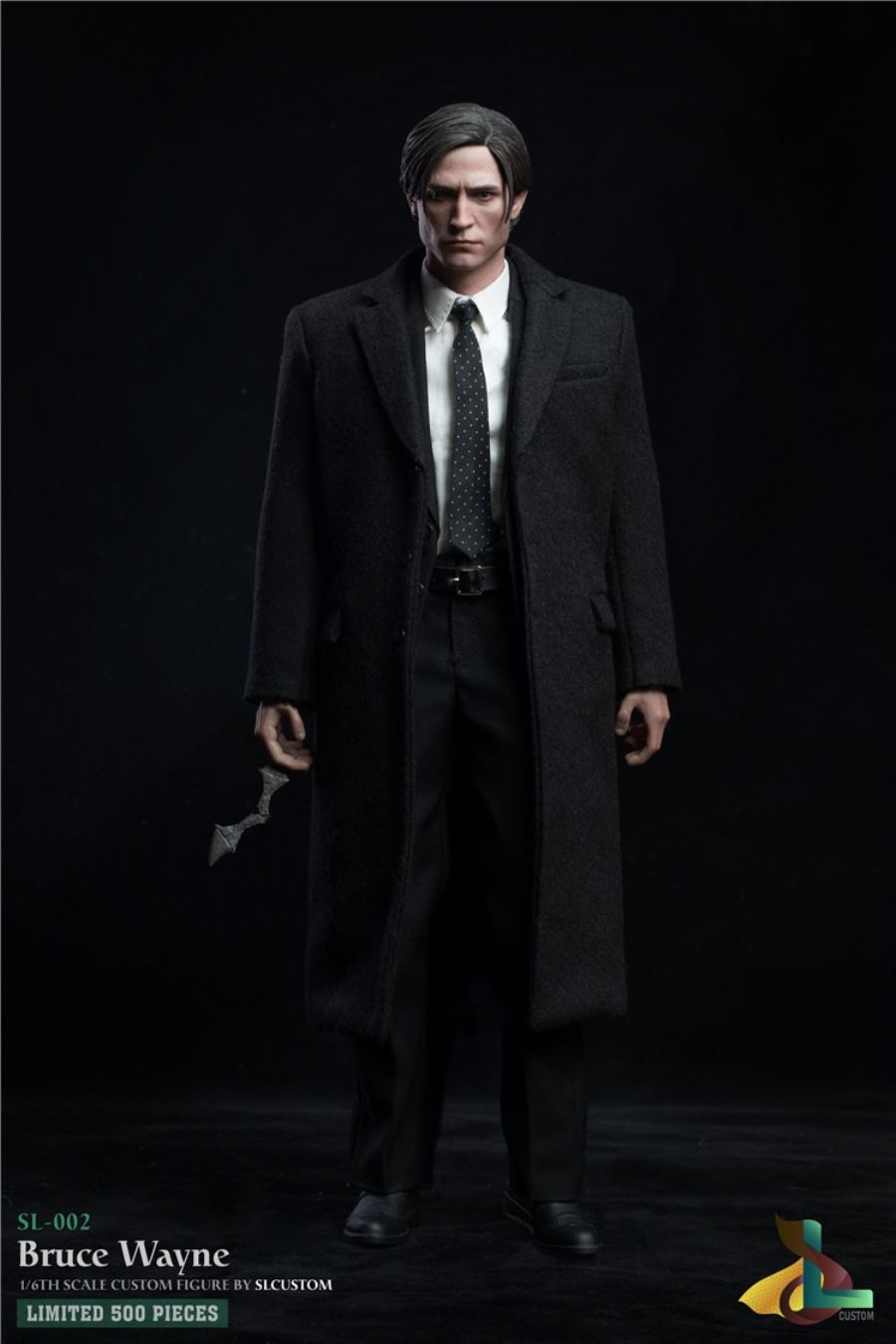 Bruce Wayne New Bat Limited Edition 1/6