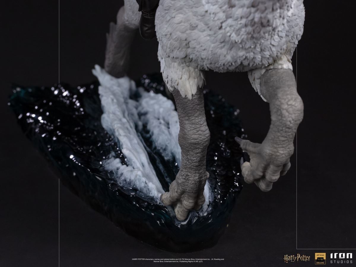 Harry and the Eagle Head Buckbeak 1/10