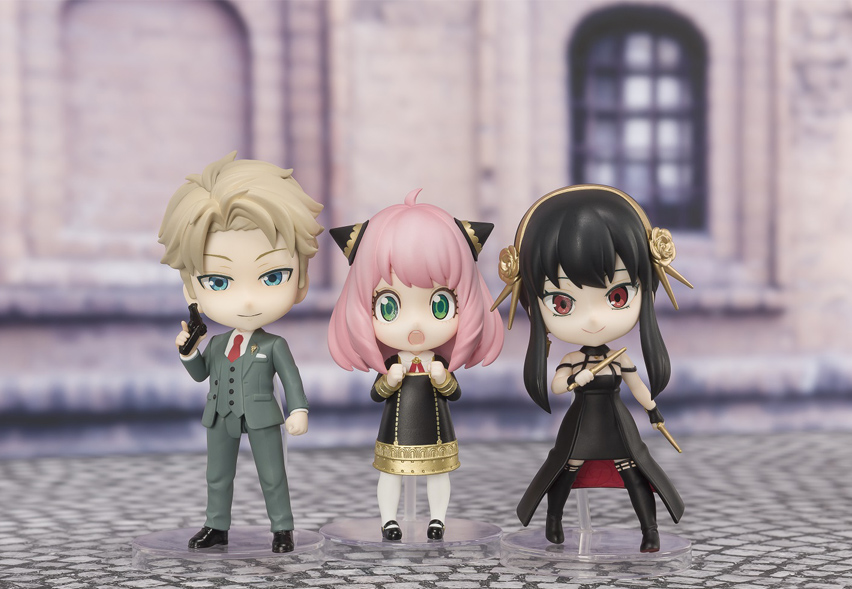 Spy x Family - Figuarts mini Loid Forger, Anya Forger & Yor Forger