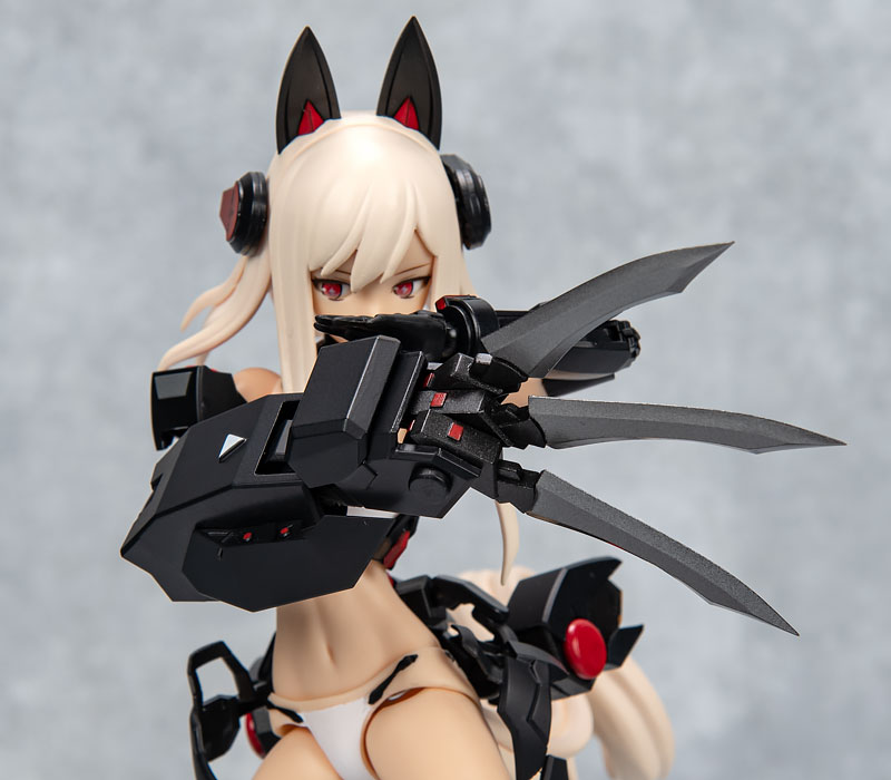 G.N.PROJECT Uncoded Wolf Armor Alternative 1/12