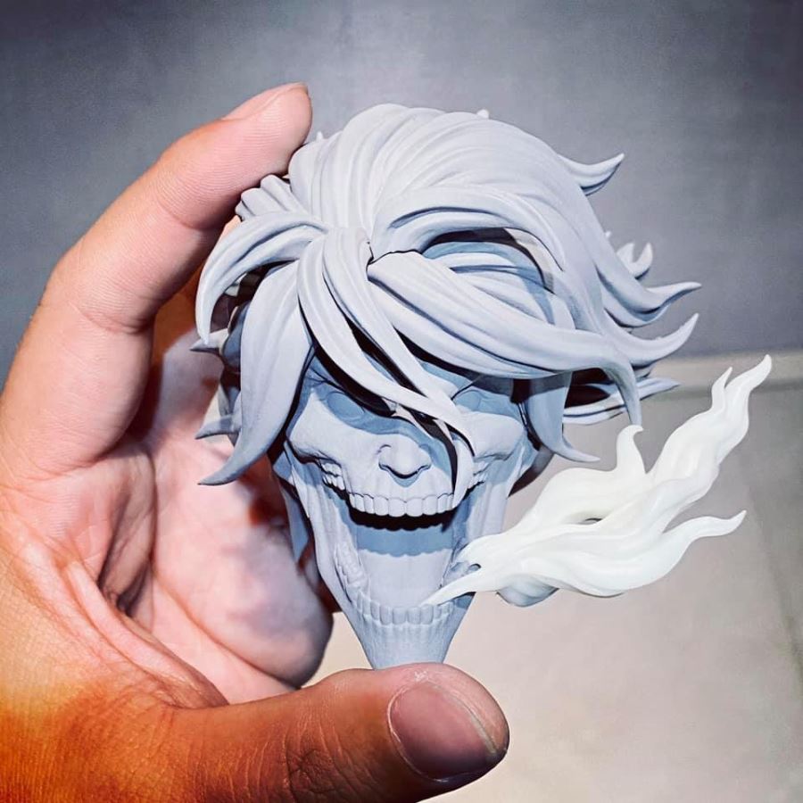 Attack Titan - Attack On Titan