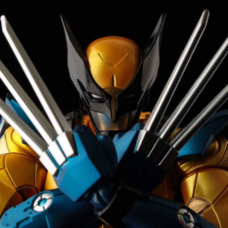 Fighting Armor Wolverine Action Figure