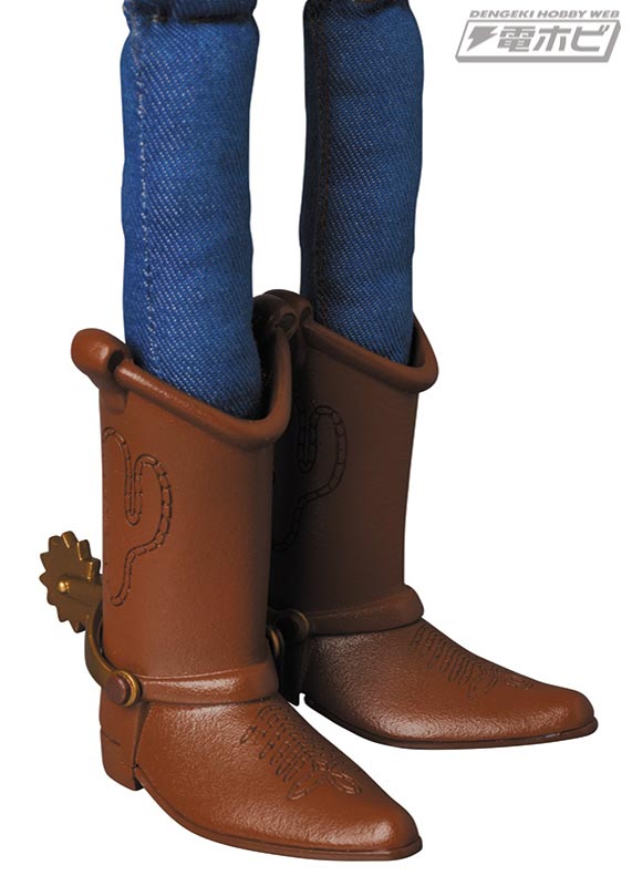 ULTIMATE WOODY