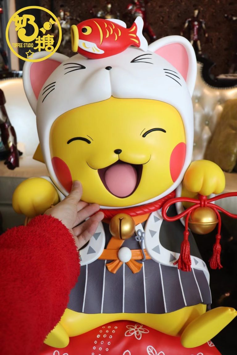 Pika Lucky Cat