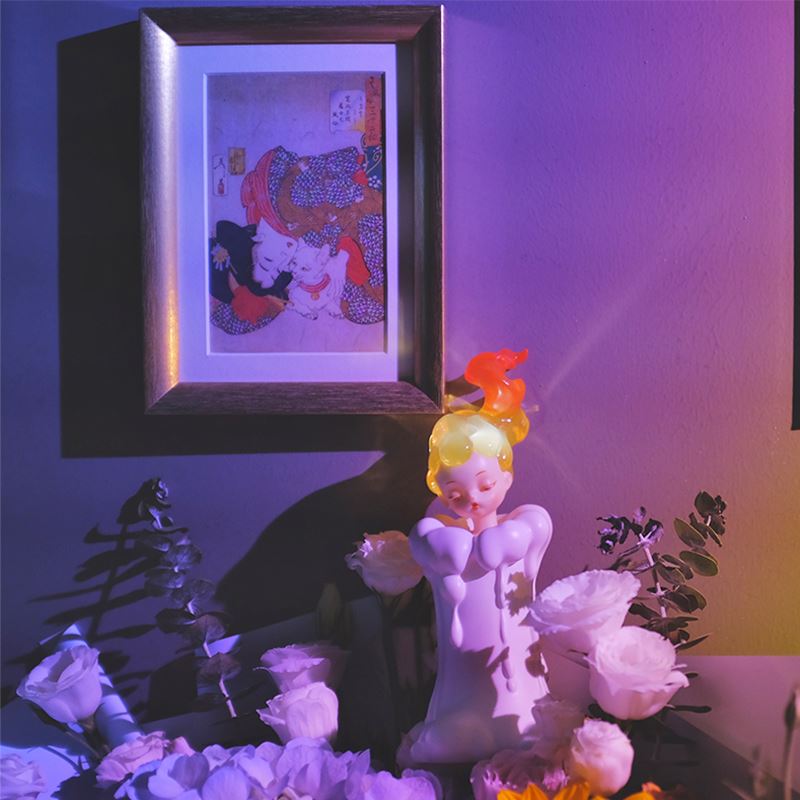 High shimmer Doer night light