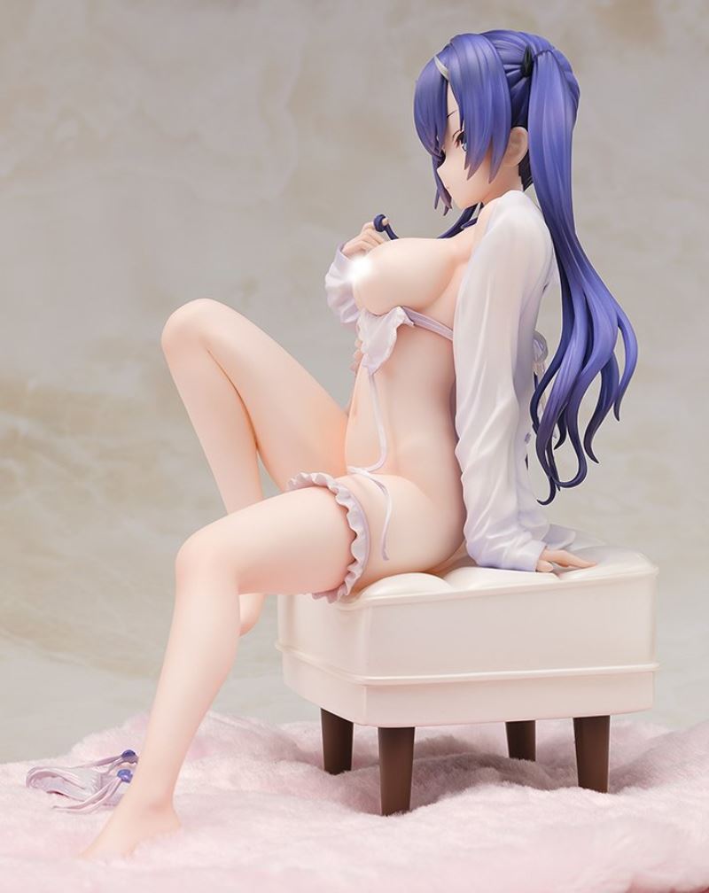 Ao-Oni Girl illustration by Kasu Komeshiro 1/6