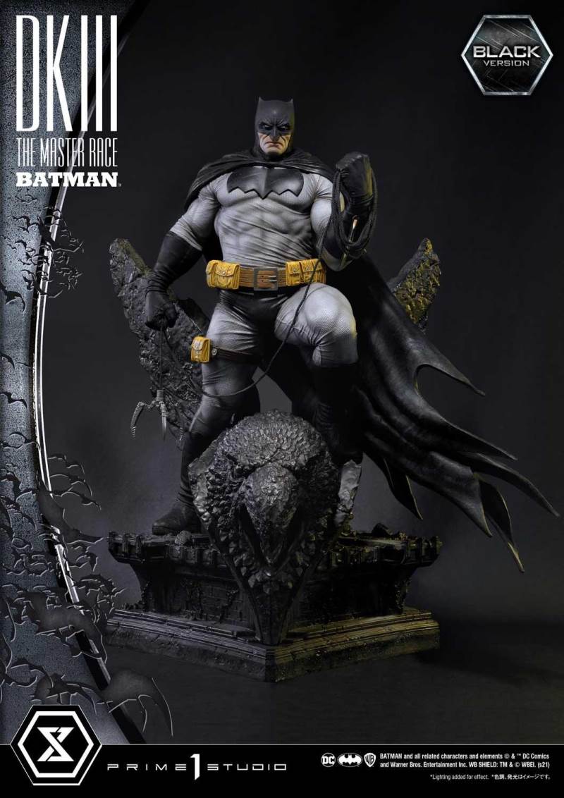 Batman Dark Knight III The Master Race (Comics) Batman Black Version