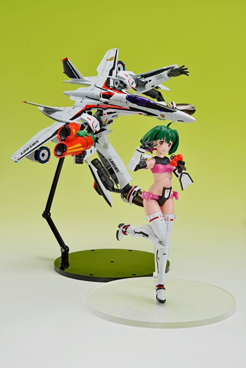 ACKS MC-09 VFG Macross F VF-25F Messiah Ranka Lee
