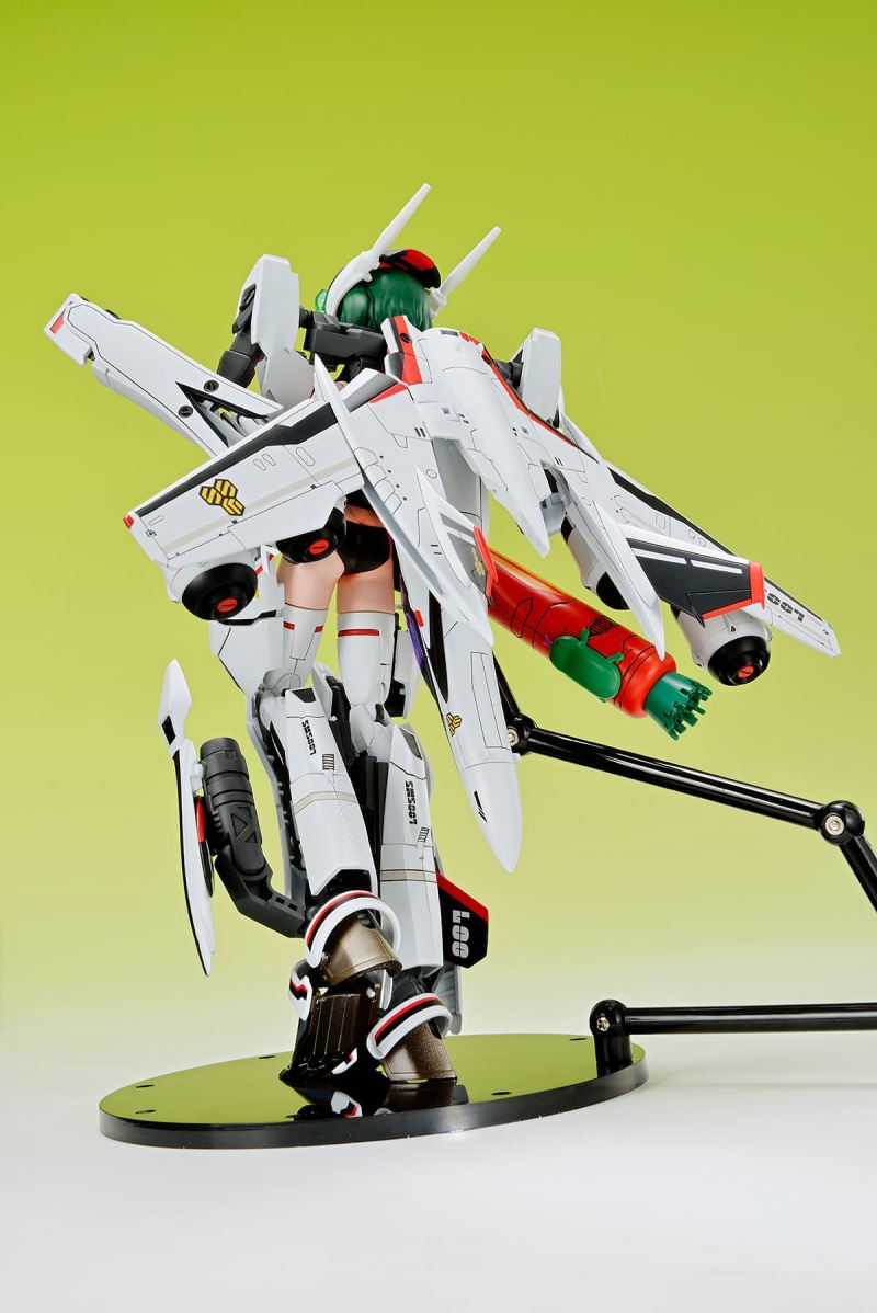 ACKS MC-09 VFG Macross F VF-25F Messiah Ranka Lee