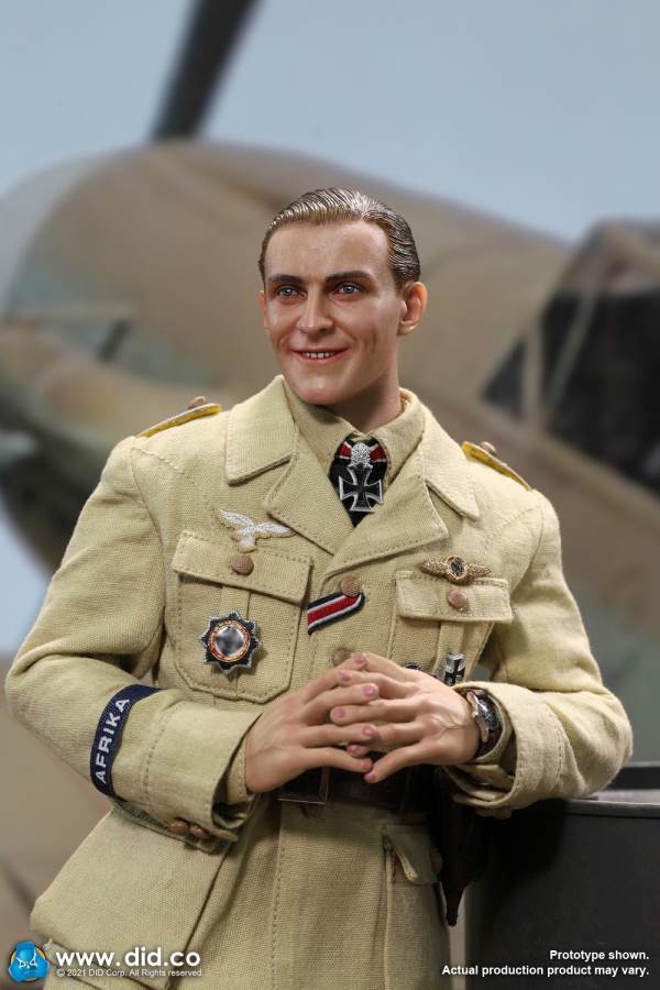 World War II ace pilot African Star  -Marseiu & Scene