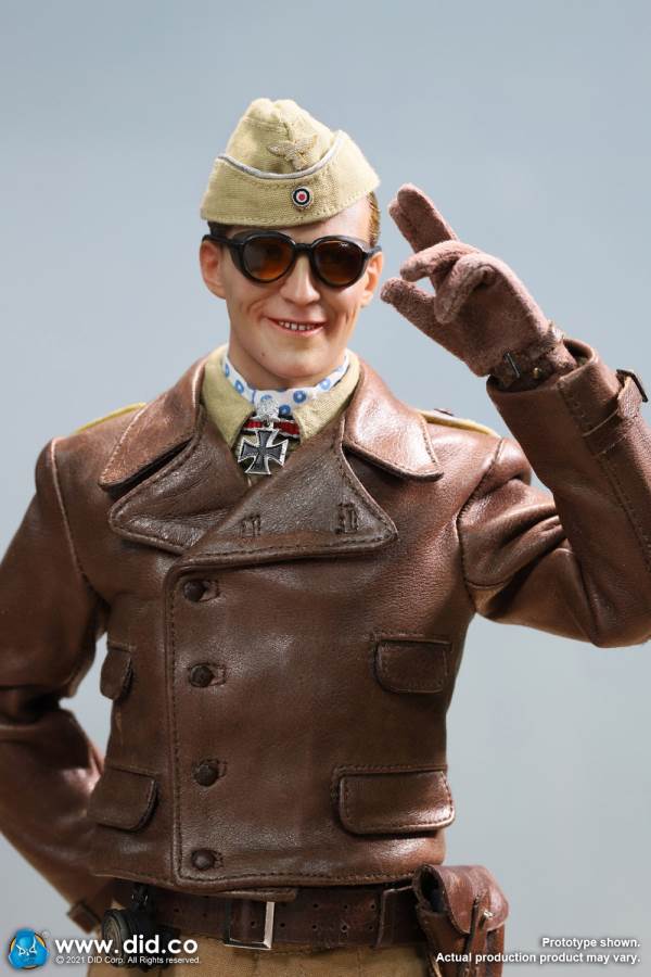 World War II ace pilot African Star  -Marseiu & Scene