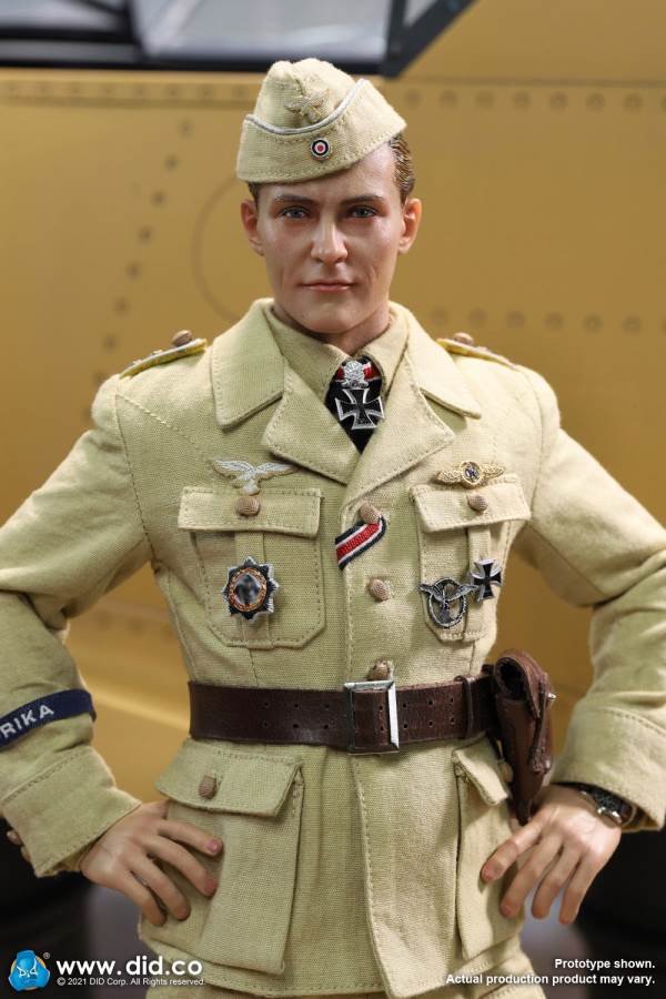 World War II ace pilot African Star  -Marseiu & Scene