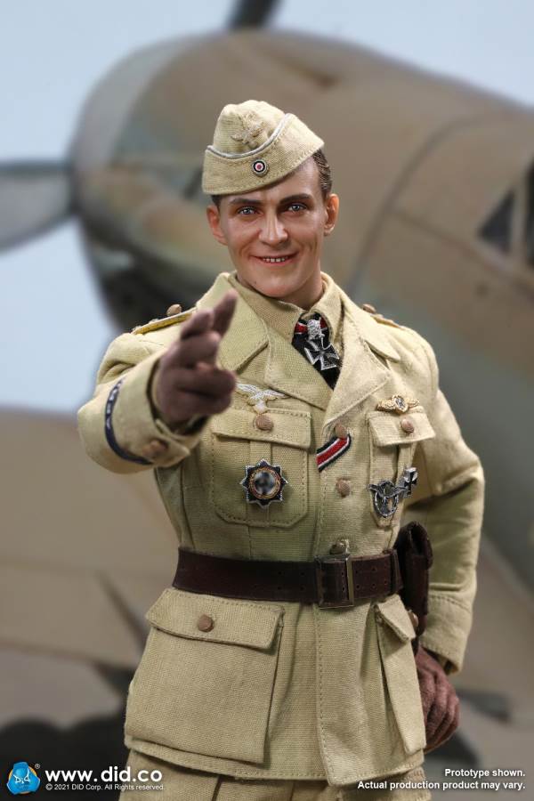 World War II ace pilot African Star  -Marseiu & Scene
