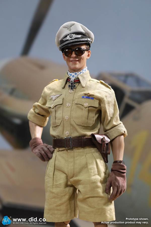 World War II ace pilot African Star  -Marseiu & Scene