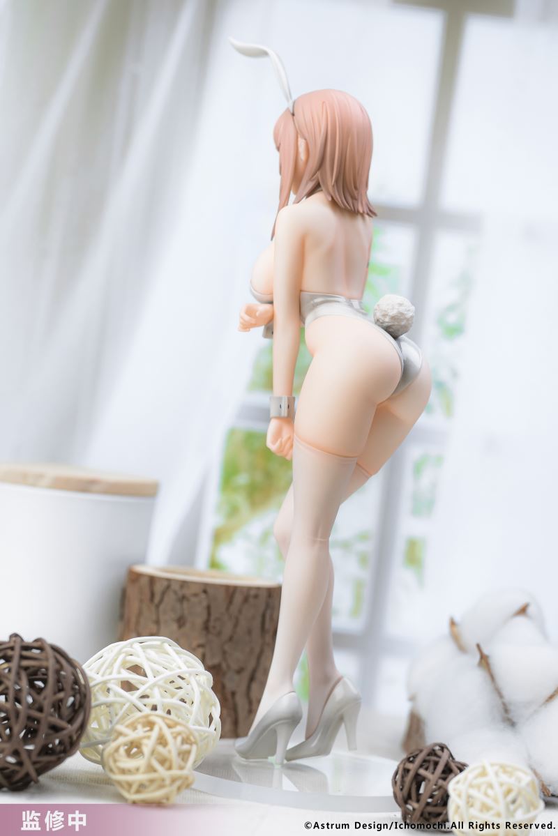 White Bunny Sister - Original Artist Ikomochi