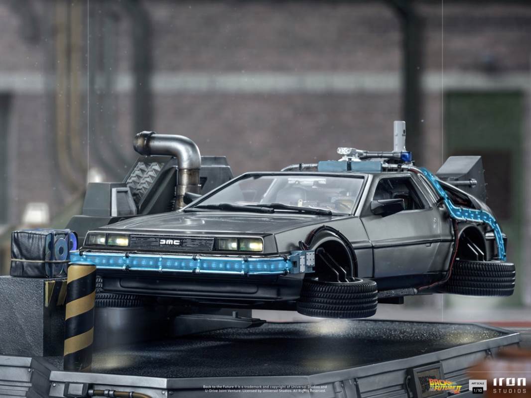 DeLorean Full Set Deluxe - Back to the Future Part II - Art Scale 1/10