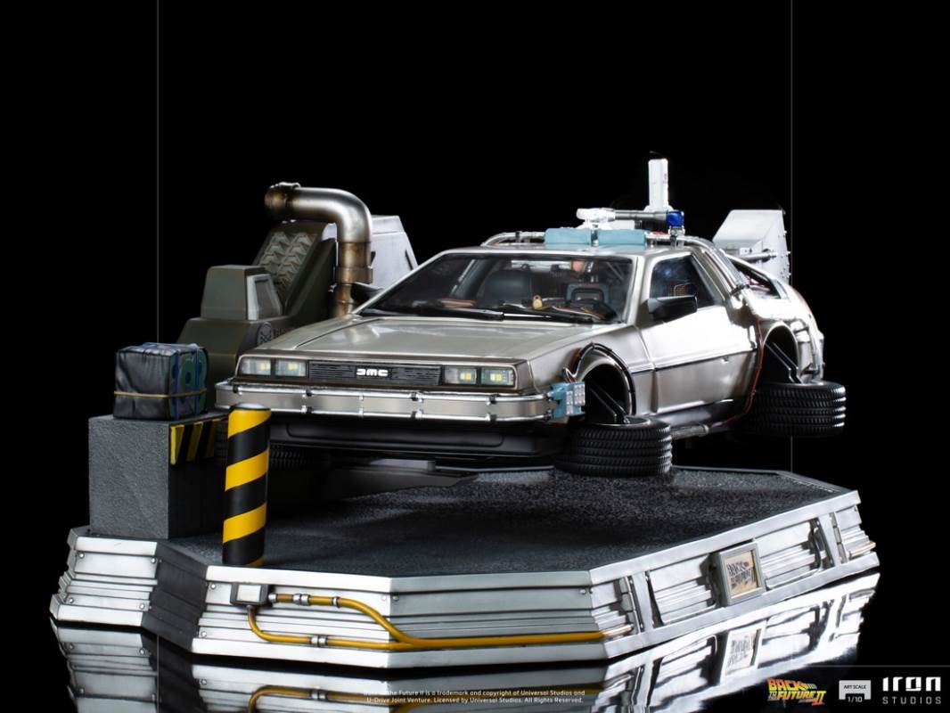 DeLorean Full Set Deluxe - Back to the Future Part II - Art Scale 1/10