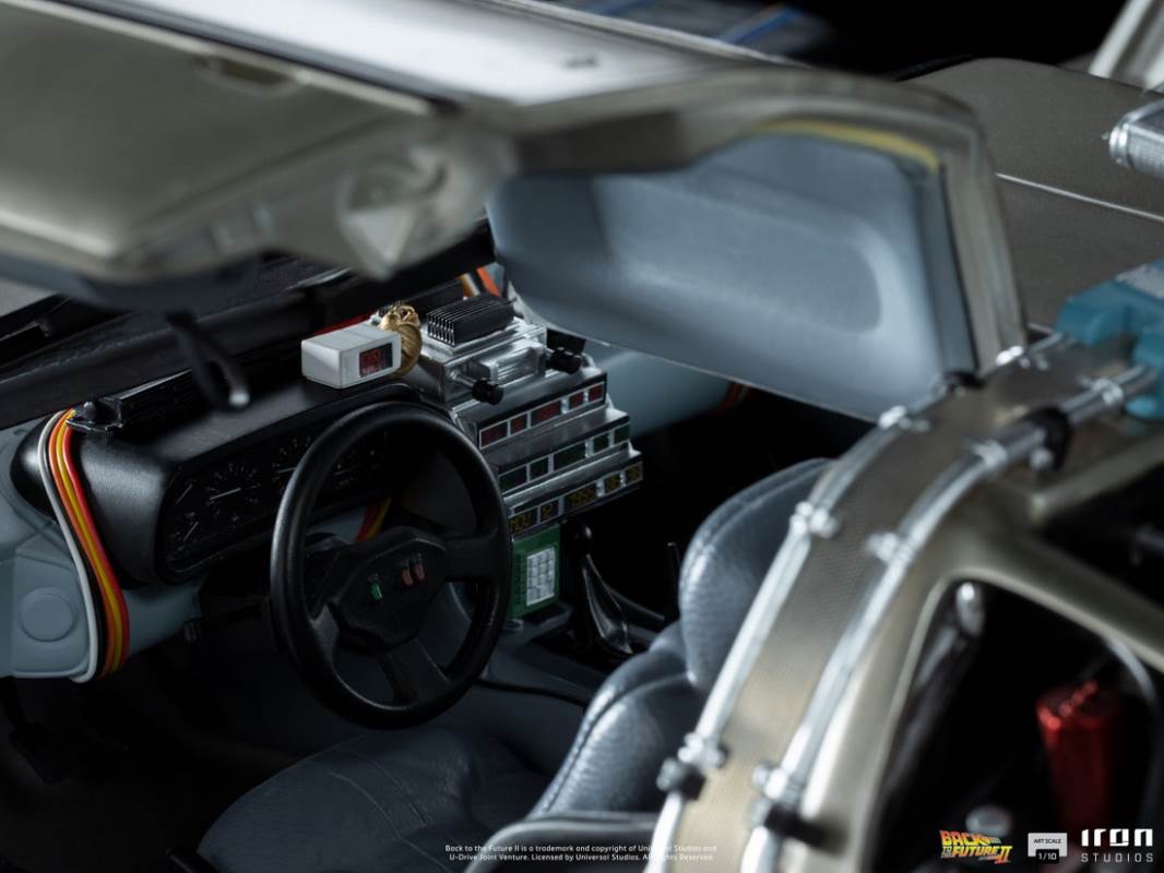 DeLorean Full Set Deluxe - Back to the Future Part II - Art Scale 1/10