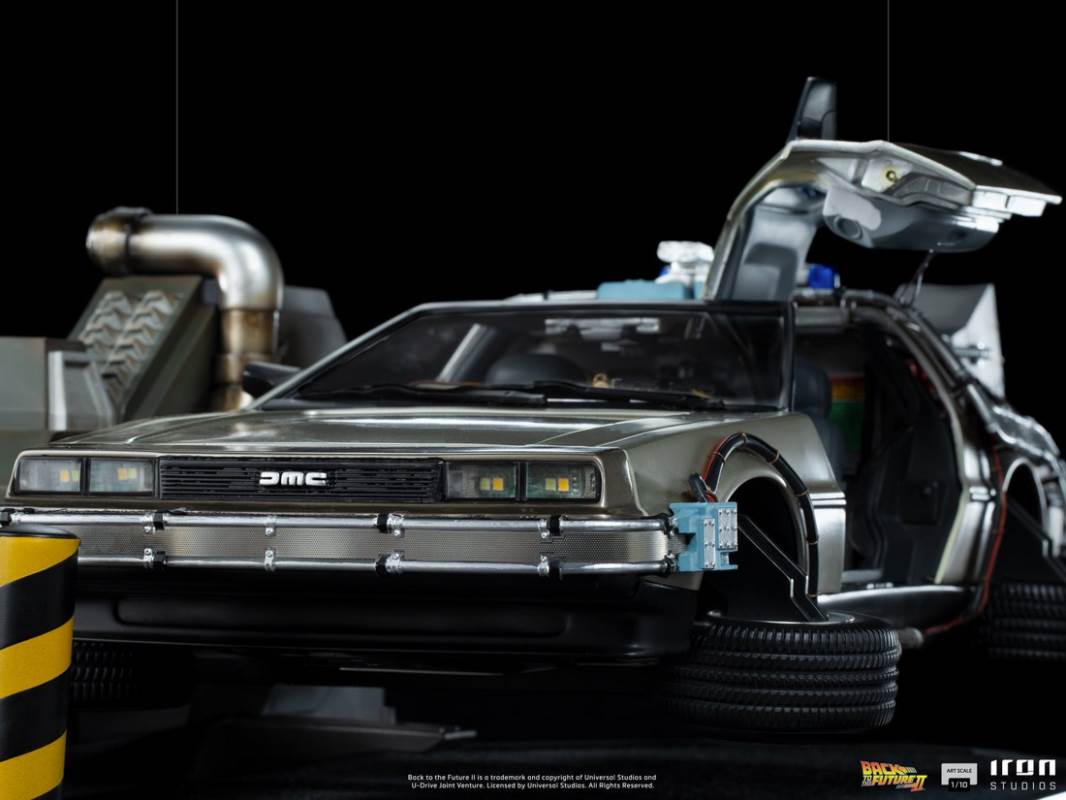DeLorean Full Set Deluxe - Back to the Future Part II - Art Scale 1/10