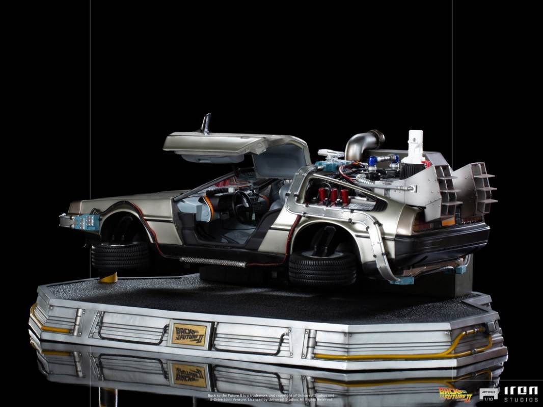 DeLorean Full Set Deluxe - Back to the Future Part II - Art Scale 1/10