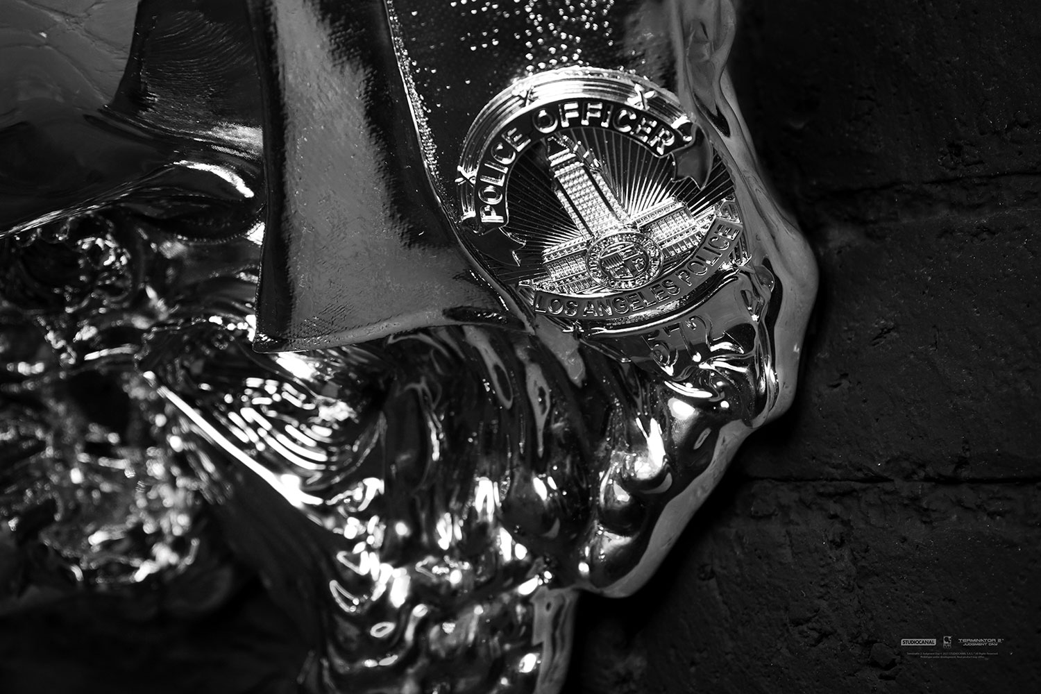 T-1000 Art Mask (Liquid Metal)