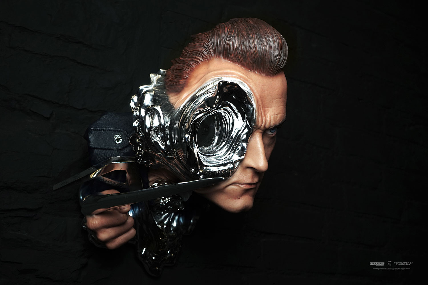 T-1000 Art Mask Deluxe