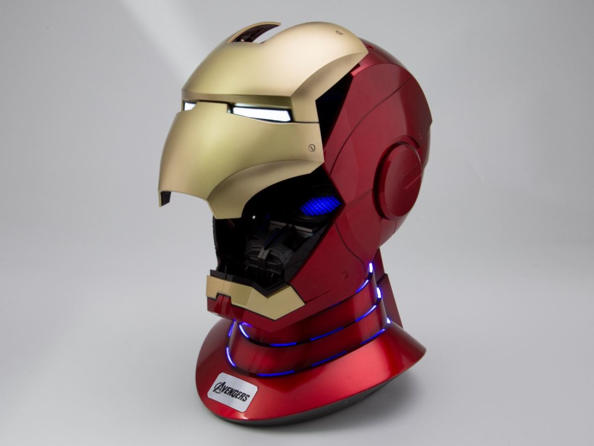 Iron Man Base w/speaker MK7 Base w/dual speakers & blue light 1/1