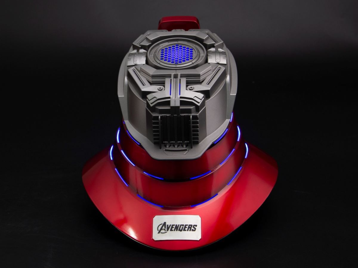 Iron Man Base w/speaker MK7 Base w/dual speakers & blue light 1/1