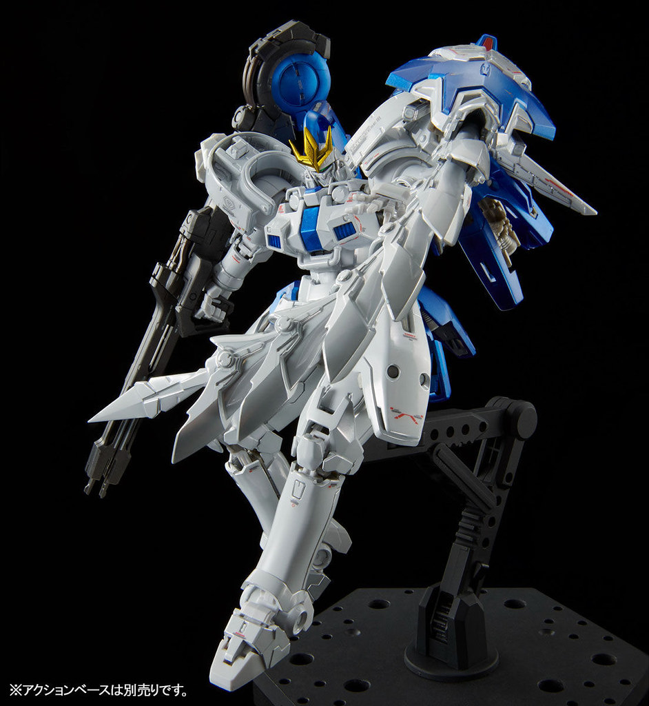 RG 1/144 Tallgeese I II [Titanium Finish]