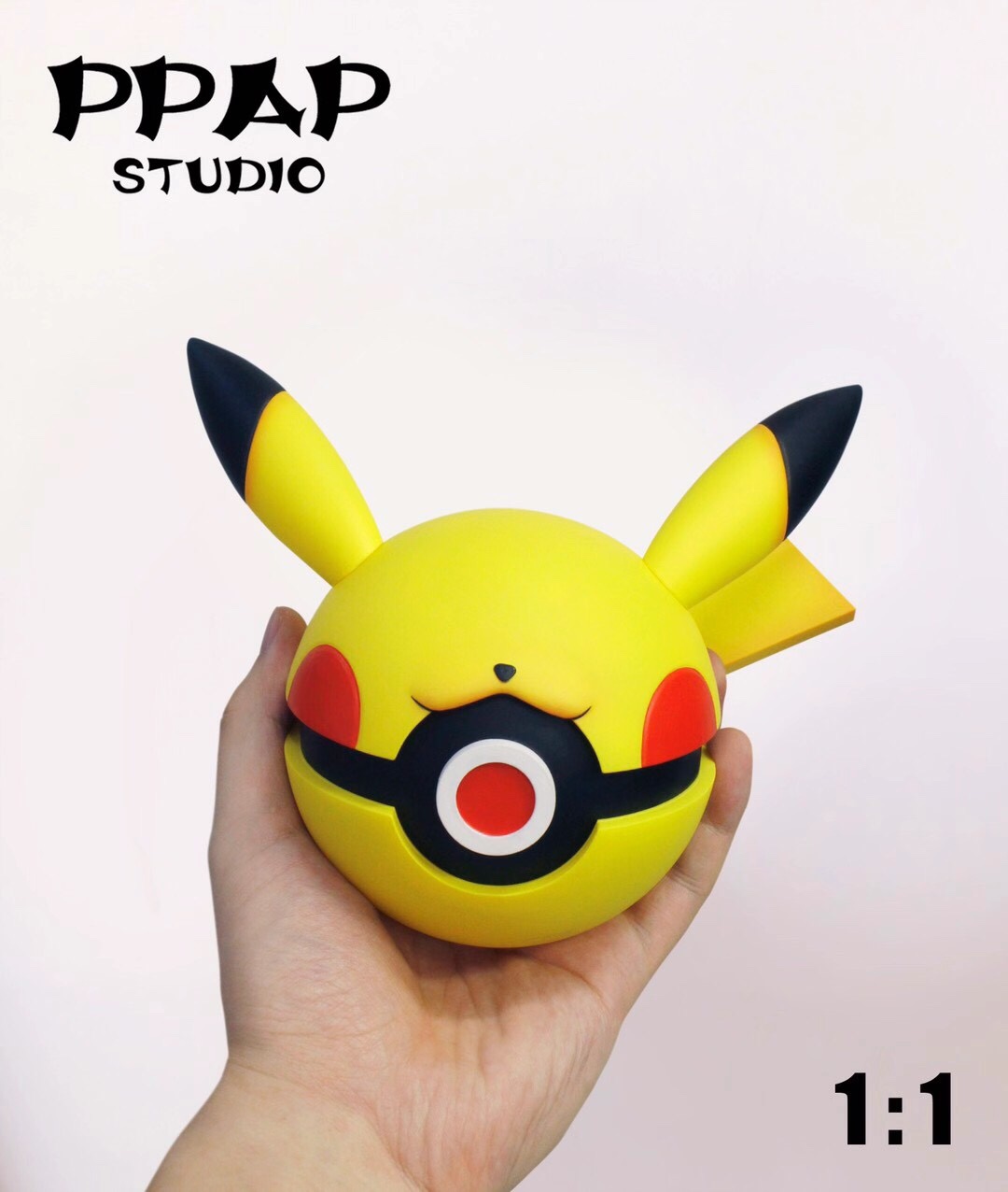 PokeBall / Snorlax PokeBall / Pikachu PokeBall – Pokemon
