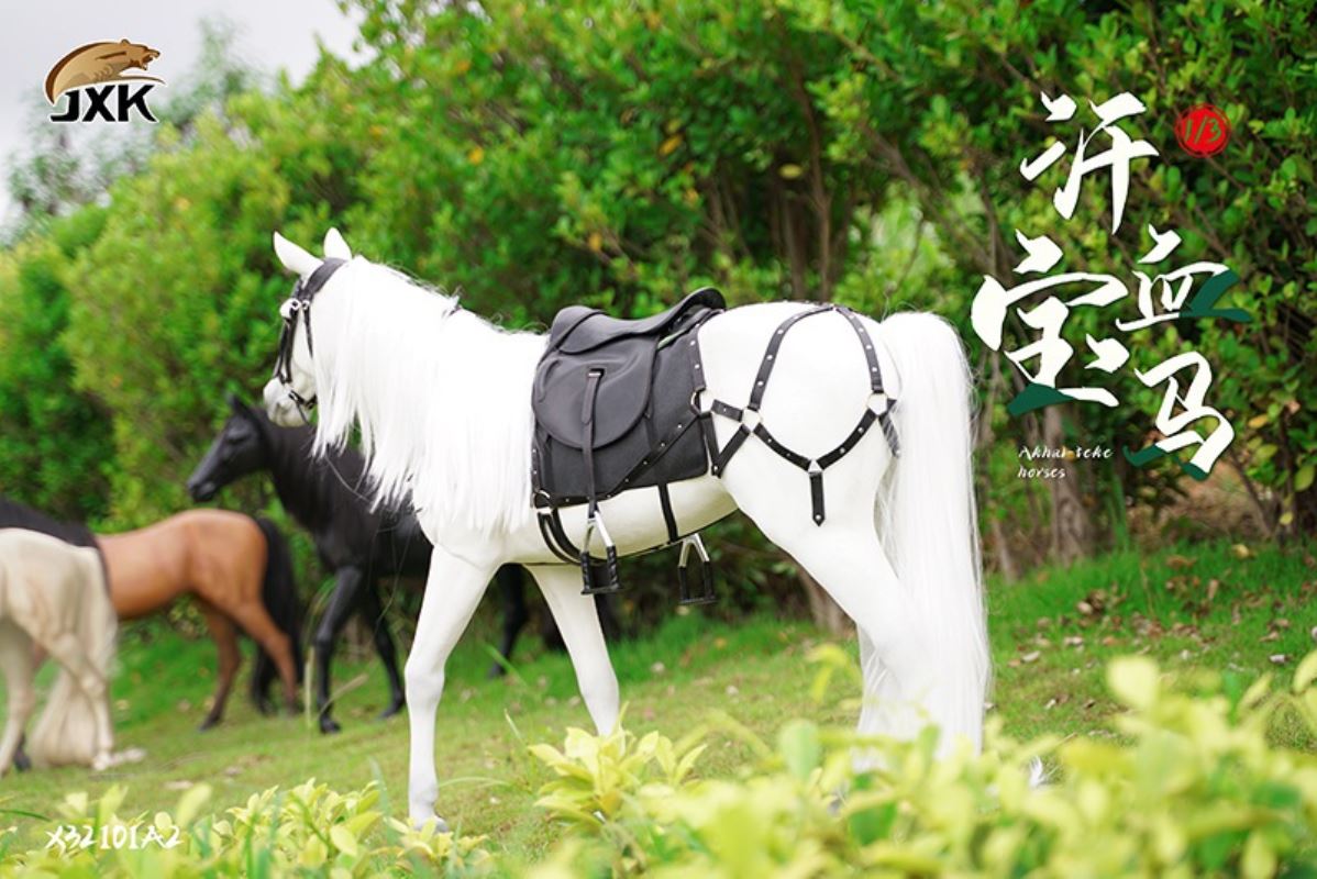 Ahaljie Golden Horse 1/3