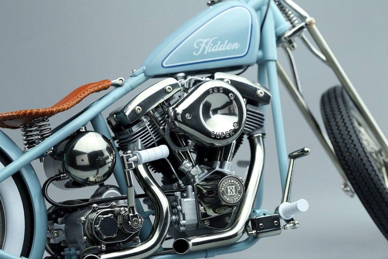 Little blue motorcycle 1/6