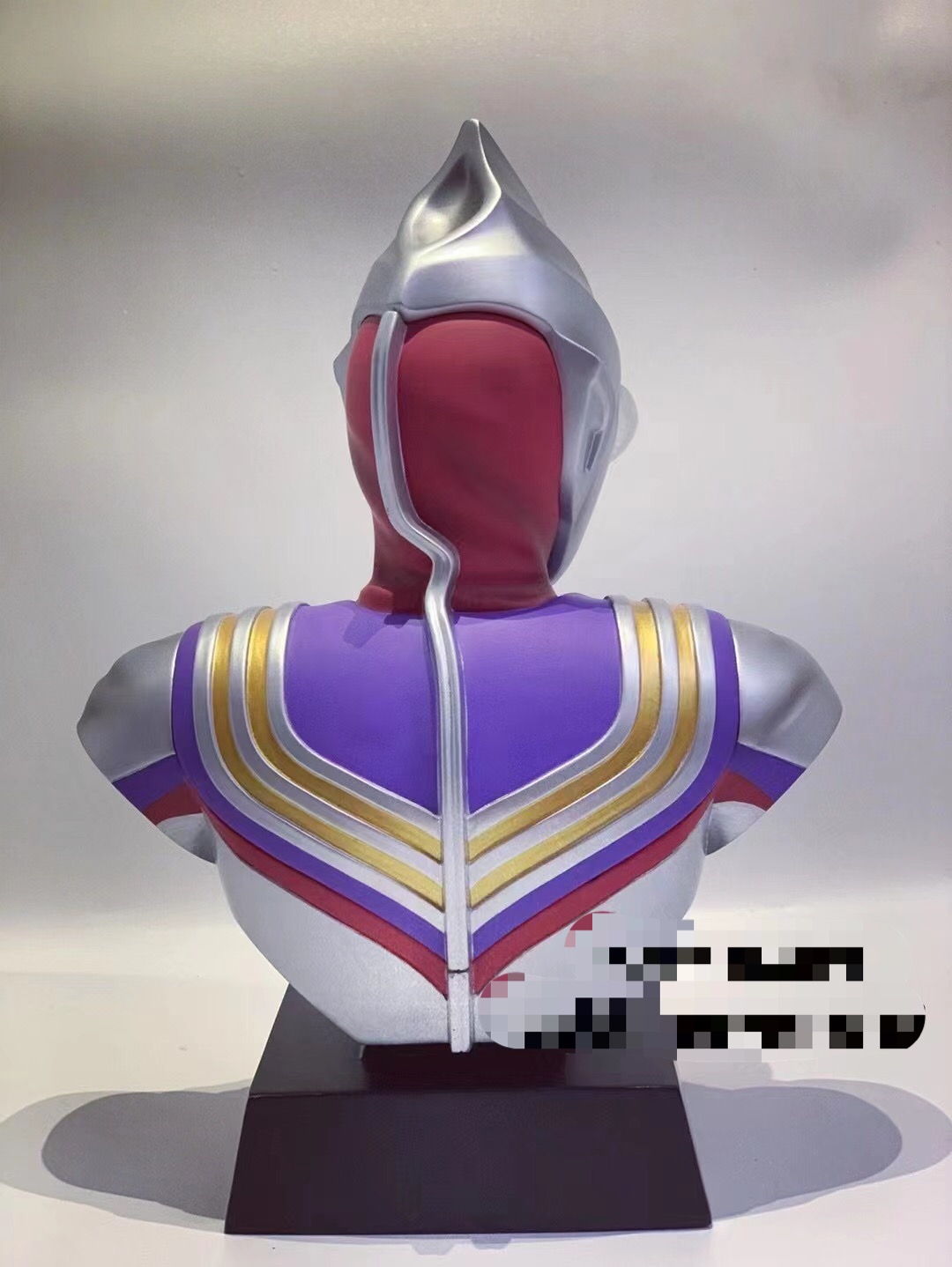Ultraman Tiga bust