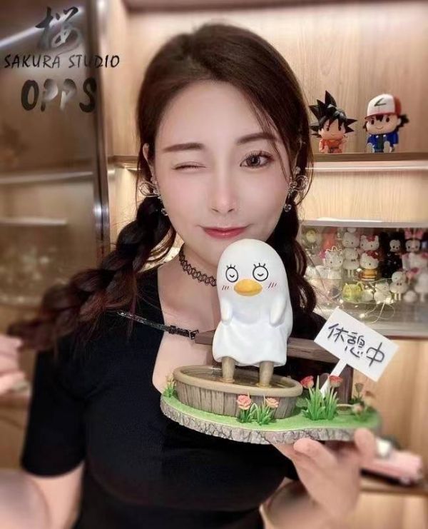 Elizabeth Summer -  Gintama