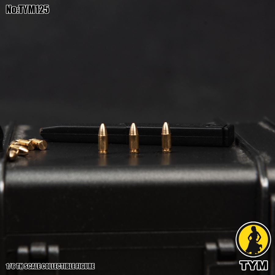 Sniper rifle bullet and pistol bullet pack soldier weapon scene 1/6