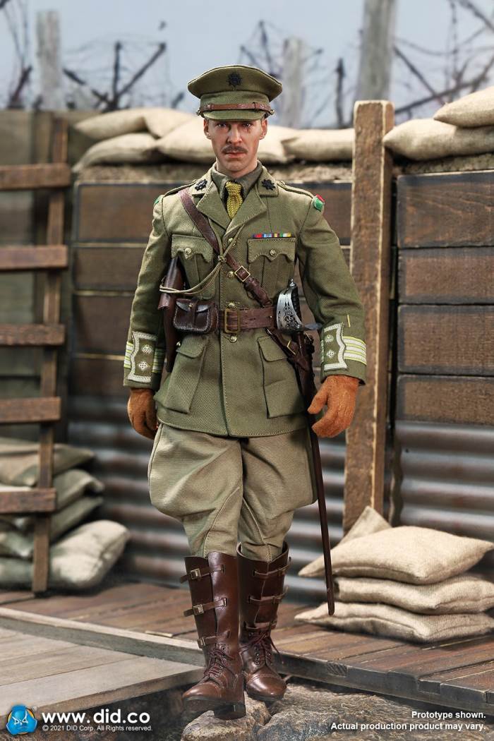 British Colonel in World War I (#B11012) & Combat Table Scene Set (#E60062) 1/6