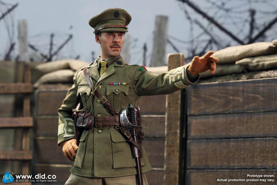 British Colonel in World War I (#B11012) & Combat Table Scene Set (#E60062) 1/6
