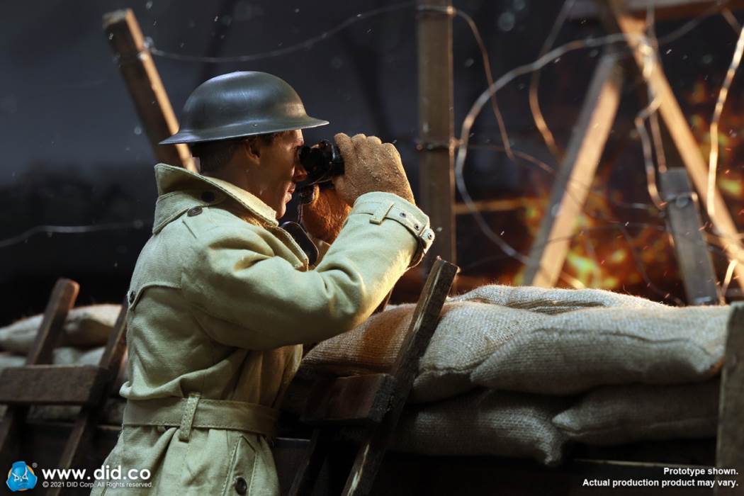 British Colonel in World War I (#B11012) & Combat Table Scene Set (#E60062) 1/6