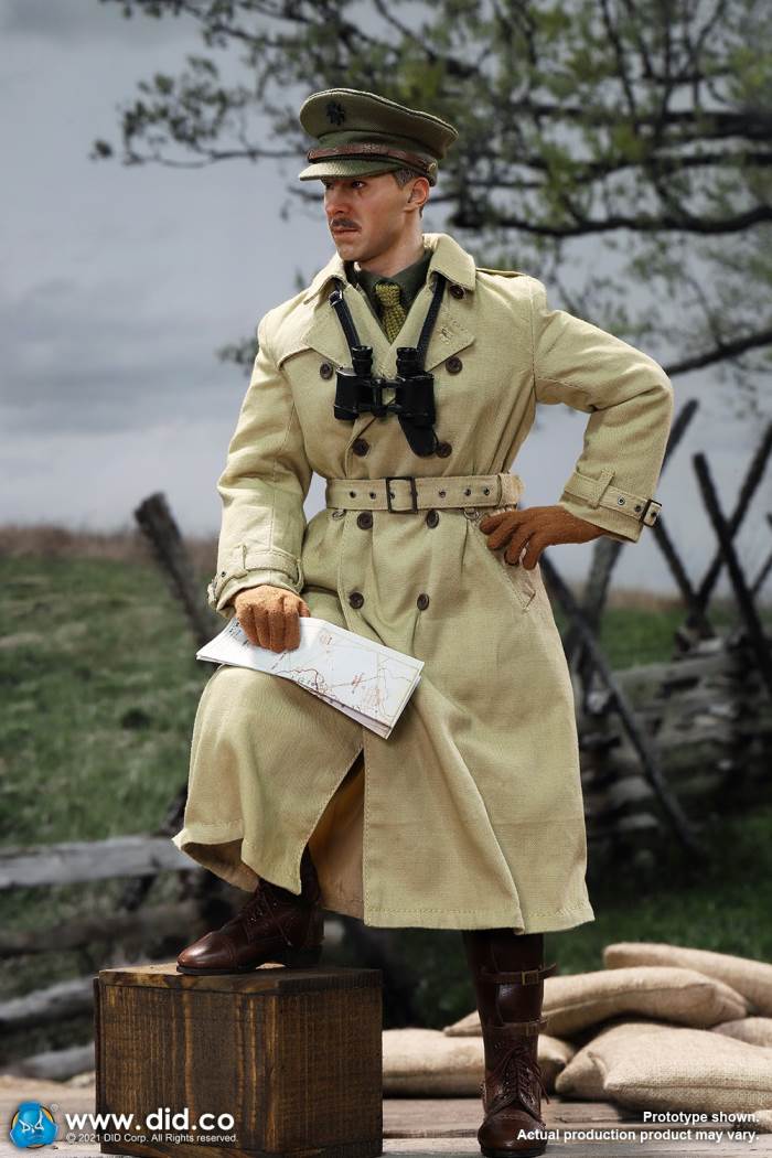 British Colonel in World War I (#B11012) & Combat Table Scene Set (#E60062) 1/6