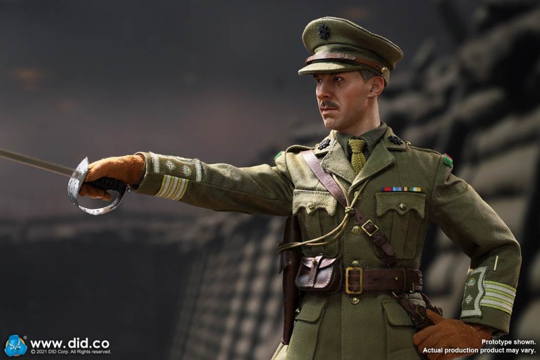 British Colonel in World War I (#B11012) & Combat Table Scene Set (#E60062) 1/6