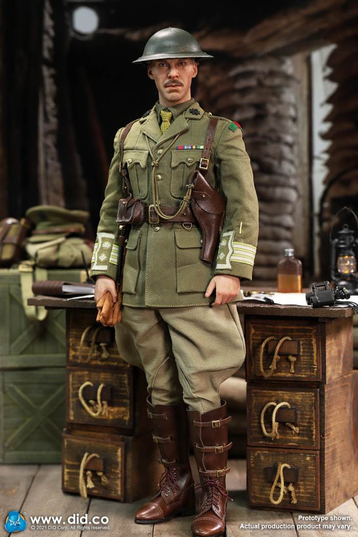 British Colonel in World War I (#B11012) & Combat Table Scene Set (#E60062) 1/6