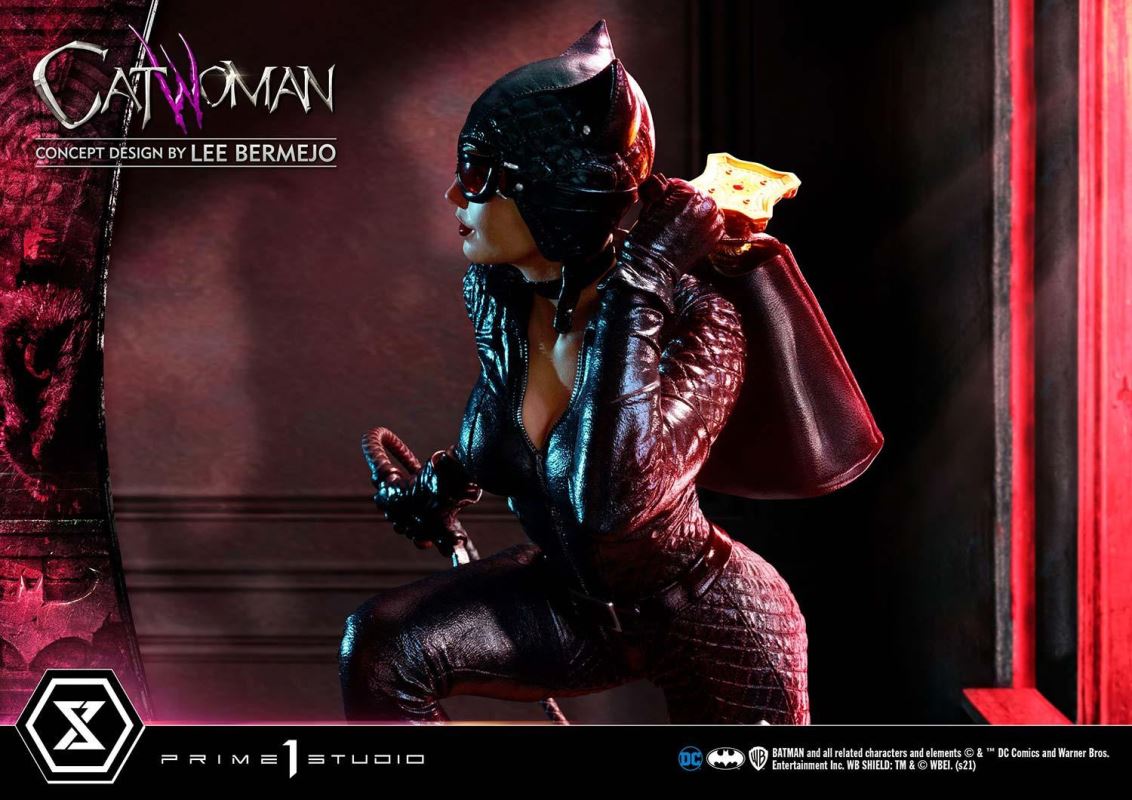Batman (Comics) Catwoman (Concept Design by Lee Bermejo)