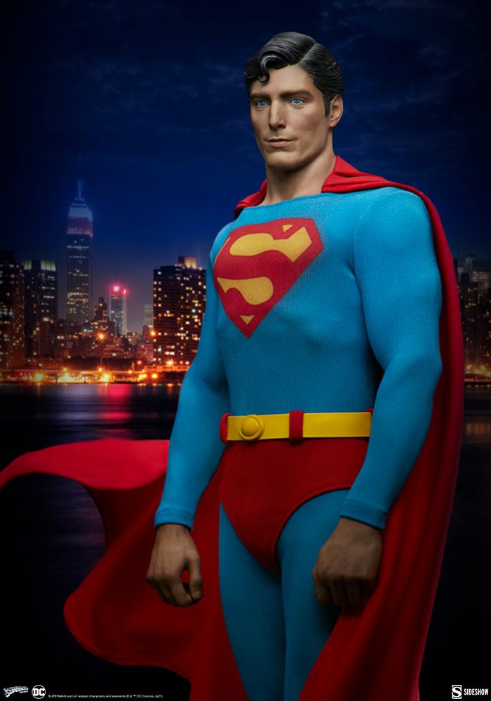 Superman The Movie Premium Format - Christopher Reeve statue