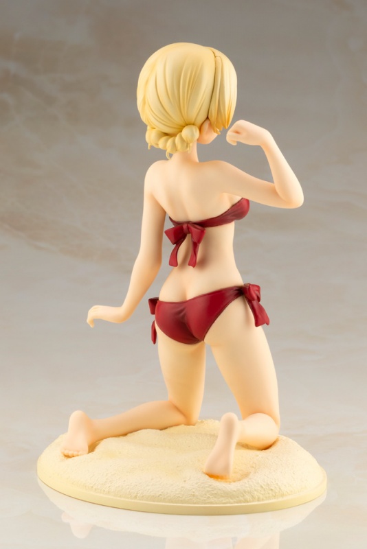 Girls und Panzer der Film - Darjeeling -Swimsuit ver.- Limited Edition 1/7