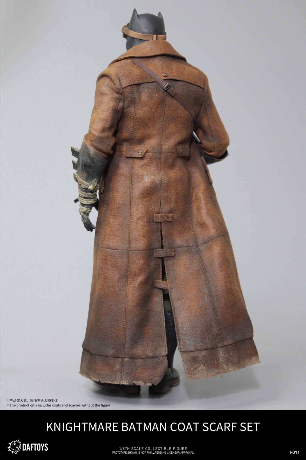 Nightmare Batman Coat and Scarf Set 1/6