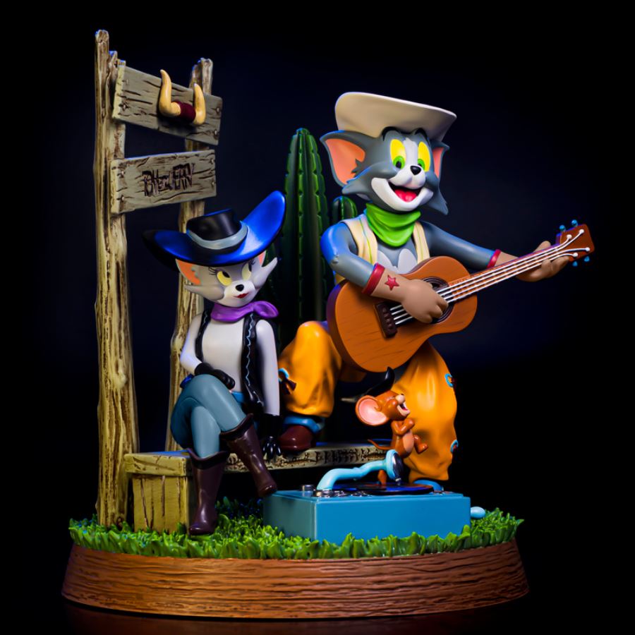 Western cowboy Tom & Jerry Statue