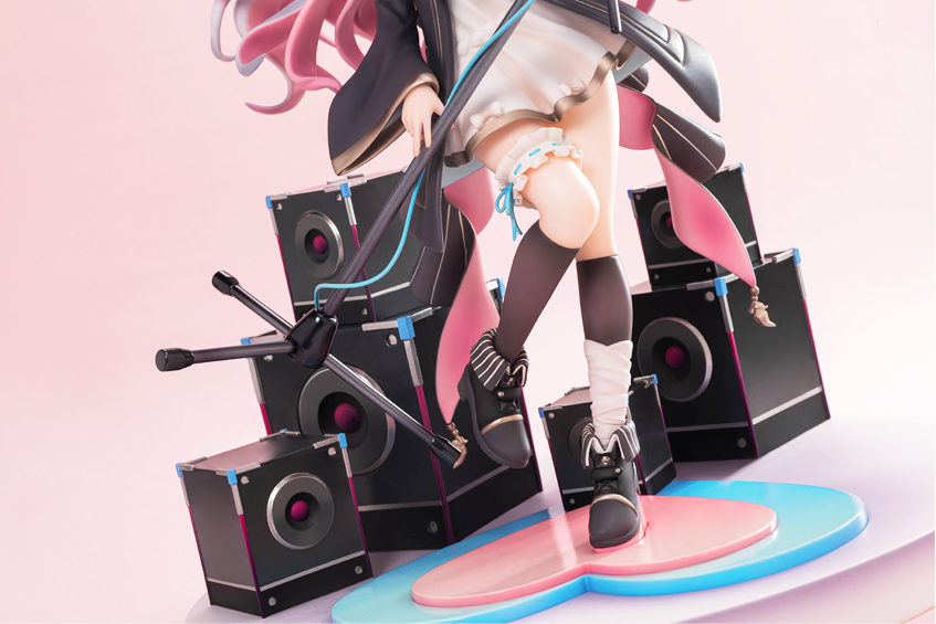 Kagura Nana -Artist Ver.- 1/7
