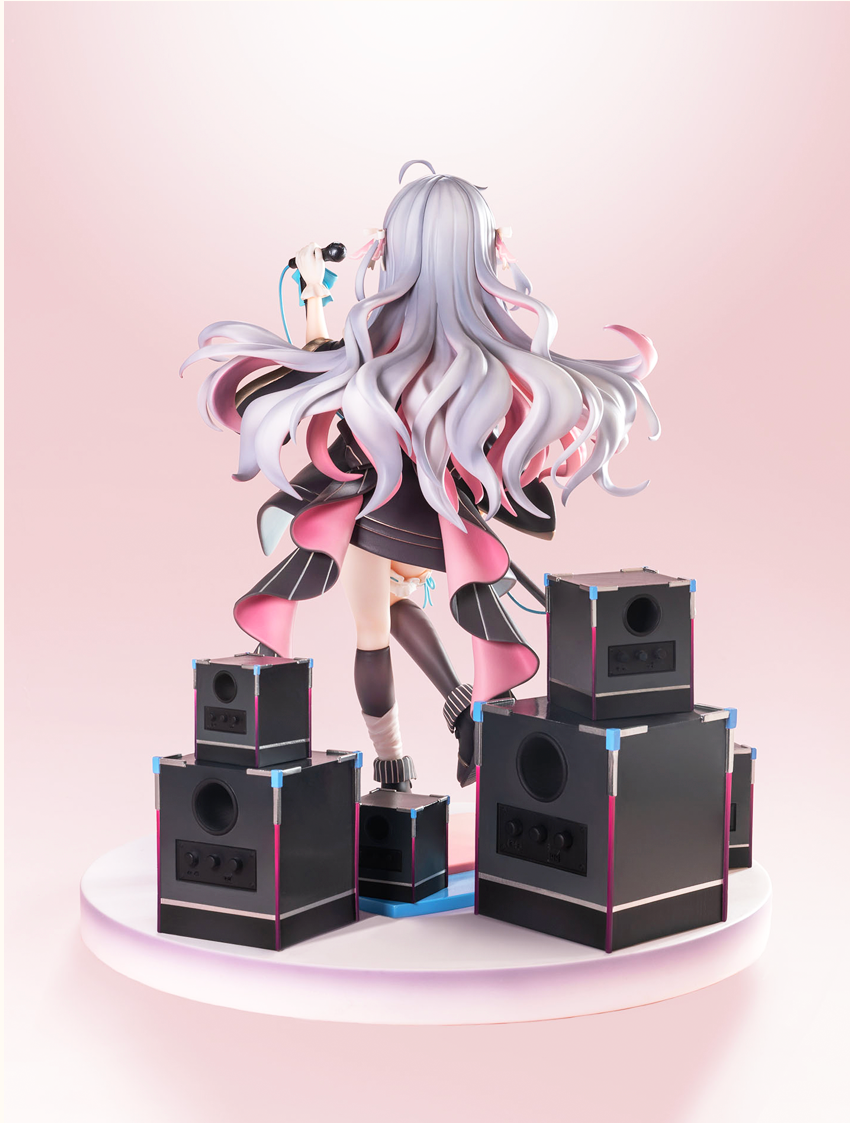 Kagura Nana -Artist Ver.- 1/7