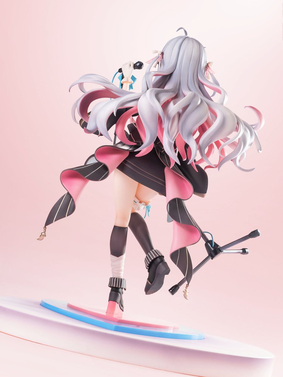 Kagura Nana -Artist Ver.- 1/7